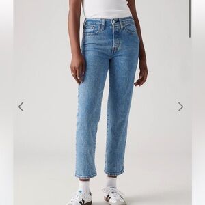 Levi’s Wedgie Icon Jeans